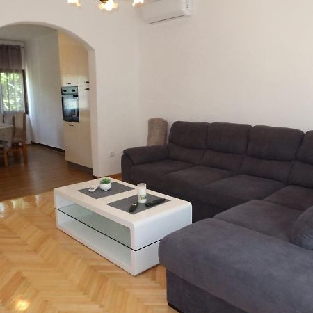Pridraga Holiday Home Culina By Interhome מראה חיצוני תמונה