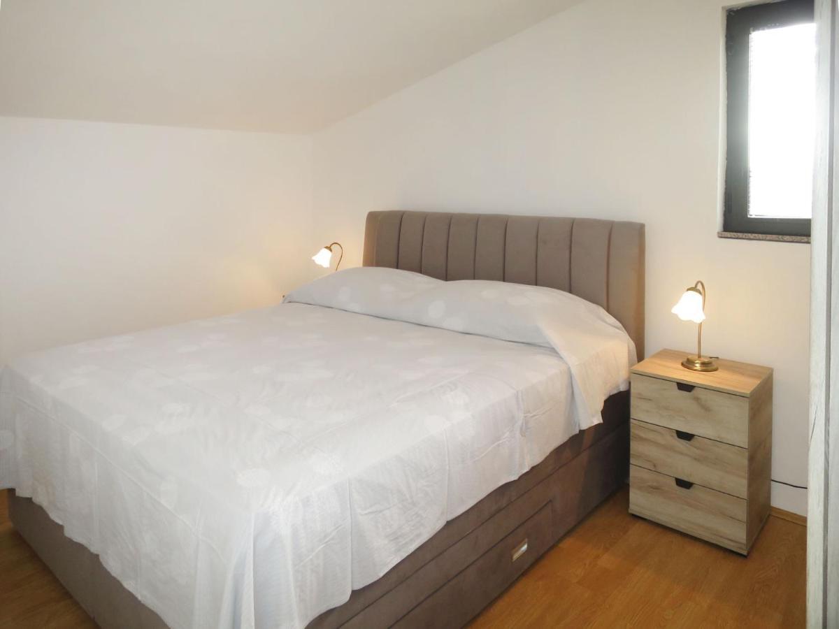 Pridraga Holiday Home Culina By Interhome מראה חיצוני תמונה